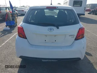 2015 Toyota Yaris L z VIN VNKKTUD36FA054974, wystawiony jako IAAI lot #42542421 z przebiegiem 93 028 mil mil oraz . Historia ofert i sprzedaży dostępna na DreamBid. Obrazek 16.