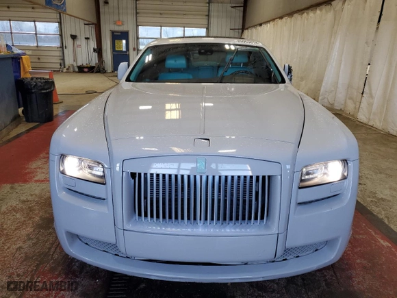 2011 Rolls-Royce Ghost with VIN SCA664S53BUX49600, listed as a Copart auction lot 85953614 with 45,937 mi miles and Non Repairable. Bid and sale history available at carsss.com. Image 5.