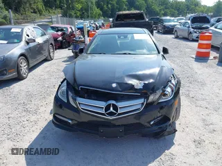 2012 Mercedes-Benz E 550 with VIN WDDKJ7DB5CF150395, listed as a IAAI auction lot 42673196 with 125,247 mi miles and . Bid and sale history available at DreamBid. Image 12.