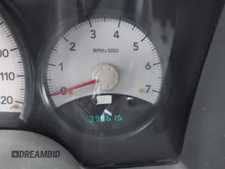 2005 Dodge Dakota ST z VIN 1D7HE28K75S308645, wystawiony jako IAAI lot #41931890 z przebiegiem 338 615 mil mil oraz . Historia ofert i sprzedaży dostępna na DreamBid. Obrazek 15.