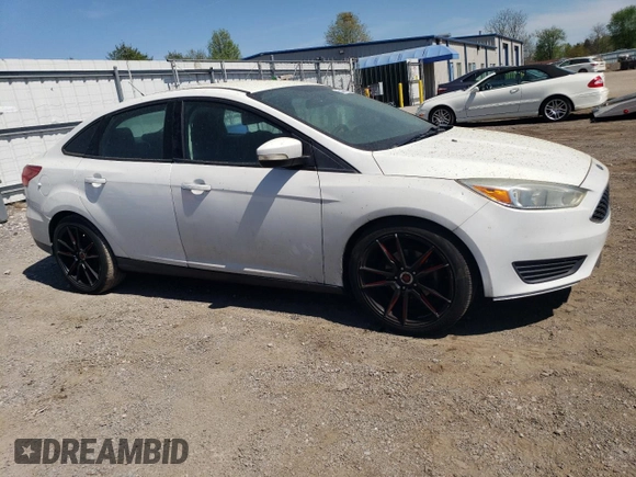 2016 Ford Focus SE with VIN 1FADP3F26GL268590, listed as a Copart auction lot 54456255 with 193,954 mi miles and Clean Title. Bid and sale history available at carsss.com. Image 4.