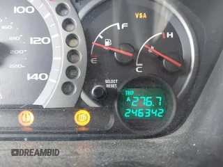 2005 Honda Pilot EX-L with VIN 5FNYF185X5B012415, listed as a IAAI auction lot 42395828 with 246,342 mi miles and . Bid and sale history available at DreamBid. Image 7.