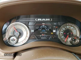 2022 Ram 2500 Longhorn with VIN 3C6UR5GL3NG182906, listed as a Copart auction lot 63725814 with 42,473 mi miles and Salvage title. Bid and sale history available at DreamBid. Image 9.