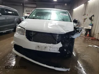 2015 Ram Cargo Van Tradesman with VIN 2C4JRGAG7FR530530, listed as a Copart auction lot 43960185 with 142,745 mi miles and Salvage Title. Bid and sale history available at carsss.com. Image 5.