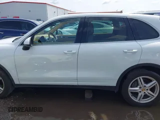 2014 Porsche Cayenne with VIN WP1AA2A21ELA94214, listed as a IAAI auction lot 42389334 with 114,276 mi miles and . Bid and sale history available at DreamBid. Image 14.