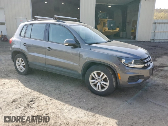 2016 Volkswagen Tiguan S with VIN WVGBV7AXXGW538299, listed as a Copart auction lot 54798525 with 149,961 mi miles and Clean Title. Bid and sale history available at DreamBid. Image 4.