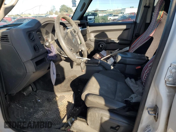 2009 Jeep Commander Sport с VIN 1J8HG48K89C535741, выставлен на аукционе Copart как лот 43759225 с пробегом 140 357 миль миль и Списание • Salvage title. История ставок и продаж доступна на DreamBid. Изображение 7.