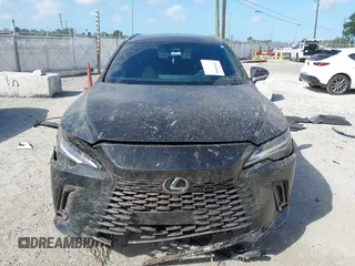 2024 Lexus RX 350 z VIN 2T2BAMCA9RC086862, wystawiony jako IAAI lot #41946004 z przebiegiem 6 664 mil mil oraz . Historia ofert i sprzedaży dostępna na DreamBid. Obrazek 12.