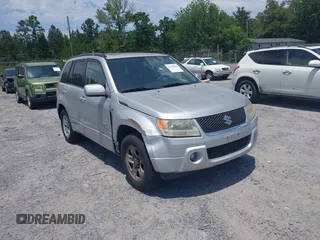 2008 Suzuki Grand Vitara XSport z VIN JS3TD944684102590, wystawiony jako IAAI lot #42349840 z przebiegiem 124 889 mil mil oraz . Historia ofert i sprzedaży dostępna na DreamBid. Obrazek 1.