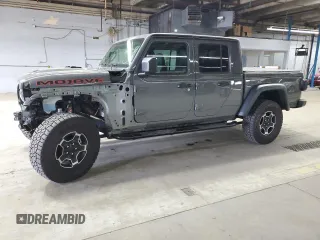 2023 Jeep Gladiator Mojave z VIN 1C6JJTEG0PL538805, wystawiony jako Copart lot #53803475 z przebiegiem 11 645 mil mil oraz Szkoda całkowita • Salvage title. Historia ofert i sprzedaży dostępna na DreamBid. Obrazek 1.