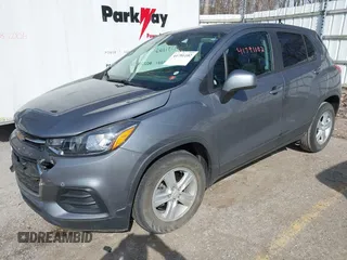 2020 Chevrolet Trax LS with VIN 3GNCJKSB2LL323579, listed as a IAAI auction lot 41791102 with 25,871 mi miles. Bid and sale history available at carsss.com. Image 17.