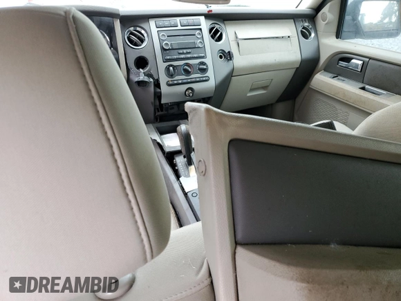 2011 Ford Expedition Max XLT с VIN 1FMJK1H54BEF02791, выставлен на аукционе Copart как лот 71152803 с пробегом 147 978 миль миль и На запчасти • Non repairable. История ставок и продаж доступна на DreamBid. Изображение 8.
