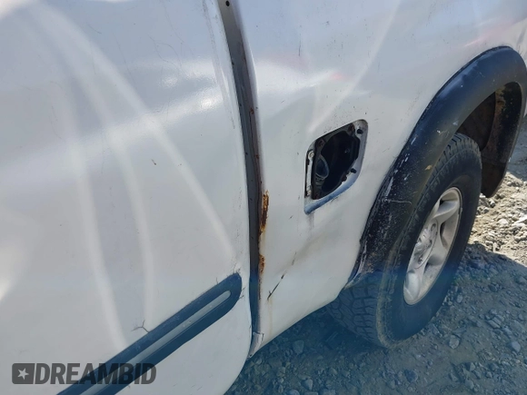 2003 Toyota Tundra SR5 with VIN 5TBBT44133S360948, listed as a IAAI auction lot 41660040 with 213,974 mi miles and . Bid and sale history available at DreamBid. Image 6.