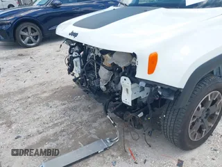 2023 Jeep Renegade Latitude с VIN ZACNJDB12PPP39095, выставлен на аукционе IAAI как лот 42242815 с пробегом 16 931 миль миль и . История ставок и продаж доступна на DreamBid. Изображение 18.