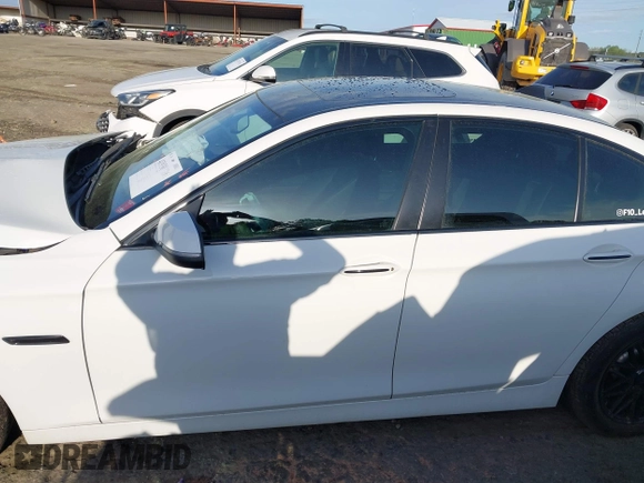 2014 BMW 5 Series 528i with VIN WBA5A5C52ED507292, listed as a IAAI auction lot 41930226 with 98,591 mi miles. Bid and sale history available at carsss.com. Image 15.