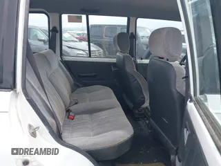 1995 Suzuki Sidekick JX z VIN 2S3TD03V8S6413255, wystawiony jako IAAI lot #42160109 z przebiegiem 225 454 mil mil oraz . Historia ofert i sprzedaży dostępna na DreamBid. Obrazek 8.