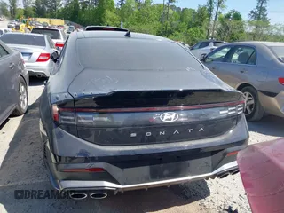 2025 Hyundai Sonata N Line z VIN KMHL54JC0SA430778, wystawiony jako IAAI lot #42082731 z przebiegiem 6 769 mil mil oraz . Historia ofert i sprzedaży dostępna na DreamBid. Obrazek 16.