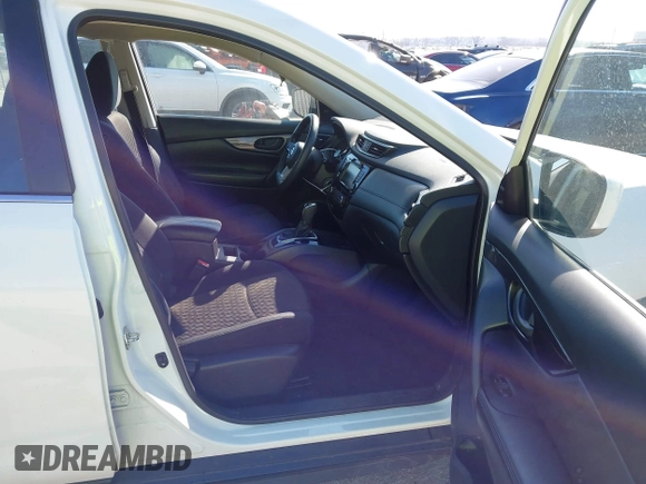 2019 Nissan Rogue SL with VIN 5N1AT2MT8KC772917, listed as a IAAI auction lot 41641200 with 102,239 mi miles and . Bid and sale history available at DreamBid. Image 5.