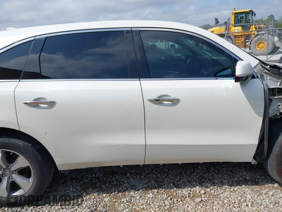 2014 Acura MDX with VIN 5FRYD3H25EB016572, listed as a IAAI auction lot 41924701 with 121,346 mi miles and . Bid and sale history available at DreamBid. Image 14.