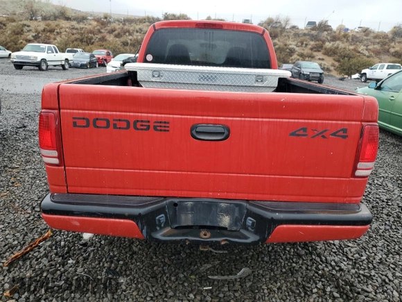 1998 Dodge Dakota SLT with VIN 1B7GG22X1WS598712, listed as a Copart auction lot 76095004 with 196,012 mi miles and Salvage Title. Bid and sale history available at carsss.com. Image 6.