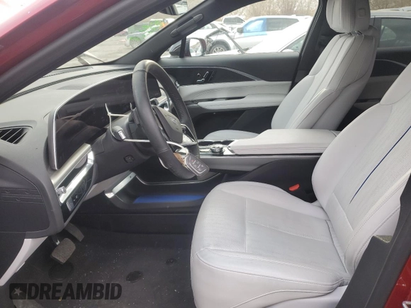 2024 Cadillac LYRIQ Luxury z VIN 1GYKPPRL7RZ108497, wystawiony jako Copart lot #45024425 z przebiegiem 12 586 mil mil oraz Czysty tytuł • Clean title. Historia ofert i sprzedaży dostępna na DreamBid. Obrazek 7.