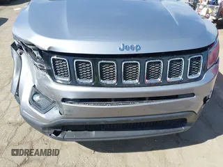 2019 Jeep Compass Latitude with VIN 3C4NJCBB0KT676974, listed as a IAAI auction lot 42020893 with 54,159 mi miles and . Bid and sale history available at DreamBid. Image 17.