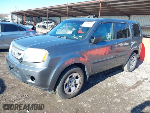 2011 Honda Pilot LX with VIN 5FNYF4H22BB028742, listed as a IAAI auction lot 41856146 with 190,615 mi miles. Bid and sale history available at carsss.com. Image 17.