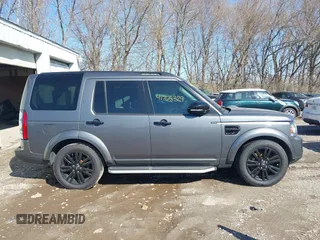 2016 Land Rover LR4 HSE with VIN SALAG2V66GA799238, listed as a IAAI auction lot 41768329 with 126,409 mi miles and . Bid and sale history available at DreamBid. Image 13.