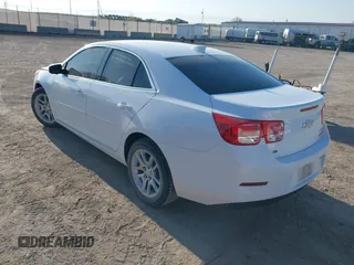 2015 Chevrolet Malibu LT with VIN 1G11C5SL6FF160642, listed as a IAAI auction lot 42060061 with 92,059 mi miles and . Bid and sale history available at DreamBid. Image 3.