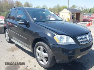 2007 Mercedes-Benz M 350 with VIN 4JGBB86E87A270341, listed as a IAAI auction lot 42148000 with 171,899 mi miles and . Bid and sale history available at DreamBid. Image 1.