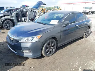 2016 Honda Accord Sport z VIN 1HGCR2F53GA185880, wystawiony jako IAAI lot #42605304 z przebiegiem 100 752 mil mil oraz . Historia ofert i sprzedaży dostępna na DreamBid. Obrazek 2.