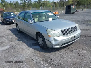 2002 Lexus LS 430 with VIN JTHBN30F320069864, listed as a IAAI auction lot 41933410 with 215,452 mi miles. Bid and sale history available at carsss.com. Image 1.