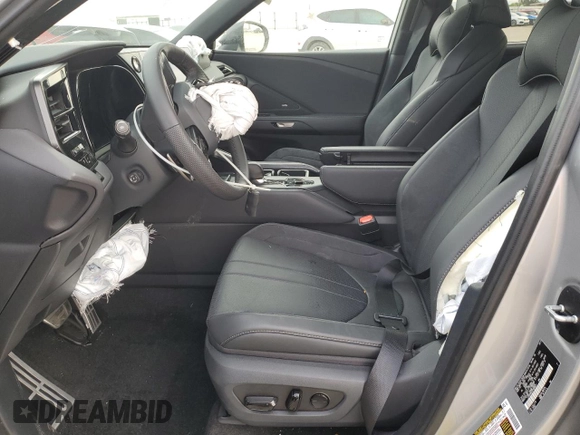 2024 Lexus TX 500h F Sport Premium z VIN 5TDABAB63RS006651, wystawiony jako Copart lot #49922905 z przebiegiem 4 745 mil mil oraz Szkoda całkowita • Salvage title. Historia ofert i sprzedaży dostępna na DreamBid. Obrazek 7.
