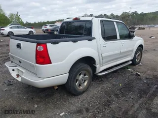 2005 Ford Explorer Sport Trac XLS with VIN 1FMZU67K05UA39415, listed as a IAAI auction lot 41798037 with 229,442 mi miles. Bid and sale history available at carsss.com. Image 4.