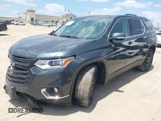 2018 Chevrolet Traverse LT Cloth z VIN 1GNERGKW0JJ242781, wystawiony jako IAAI lot #42458318 z przebiegiem 16 177 mil mil oraz . Historia ofert i sprzedaży dostępna na DreamBid. Obrazek 17.