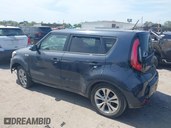 2016 Kia Soul + z VIN KNDJP3A50G7349026, wystawiony jako IAAI lot #42260782 z przebiegiem 63 913 mil mil oraz . Historia ofert i sprzedaży dostępna na DreamBid. Obrazek 3.