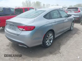 2015 Chrysler 200 S z VIN 1C3CCCBG1FN735571, wystawiony jako IAAI lot #42231495 z przebiegiem 95 423 mil mil oraz . Historia ofert i sprzedaży dostępna na DreamBid. Obrazek 4.