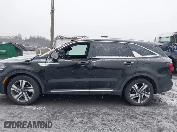 2023 Kia Sorento EX z VIN KNDRHDLG6P5206453, wystawiony jako IAAI lot #41630815 z przebiegiem 23 206 mil mil oraz . Historia ofert i sprzedaży dostępna na DreamBid. Obrazek 14.