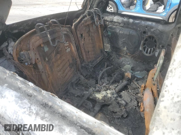 2008 MINI Hardtop with VIN WMWMF33538TU68160, listed as a Copart auction lot 61145425 with Not provided miles and Non repairable. Bid and sale history available at DreamBid. Image 10.