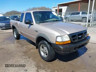 1998 Ford Ranger XL with VIN 1FTZR15X2WTA29628, listed as a IAAI auction lot 41972607 with 149,628 mi miles. Bid and sale history available at carsss.com. Image 1.