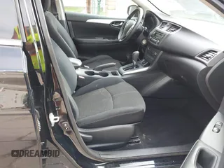 2017 Nissan Sentra SR z VIN 3N1AB7AP1HY263704, wystawiony jako IAAI lot #42253663 z przebiegiem 110 074 mil mil oraz . Historia ofert i sprzedaży dostępna na DreamBid. Obrazek 5.