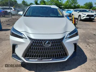 2025 Lexus NX 350 z VIN 2T2AGCEZ2SC073402, wystawiony jako Copart lot #63376795 z przebiegiem 4 987 mil mil oraz Szkoda całkowita • Salvage title. Historia ofert i sprzedaży dostępna na DreamBid. Obrazek 5.