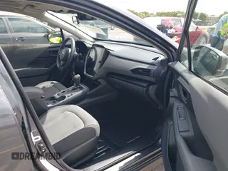 2024 Subaru Crosstrek Premium с VIN JF2GUADC1R8912214, выставлен на аукционе IAAI как лот 42502904 с пробегом 8 047 миль миль и . История ставок и продаж доступна на DreamBid. Изображение 5.