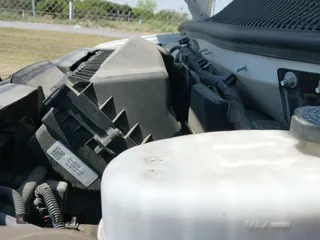 2021 Chevrolet Express Cargo с VIN 1GCWGAF70M1237863, выставлен на аукционе IAAI как лот 41778507 с пробегом 122 174 миль миль и . История ставок и продаж доступна на DreamBid. Изображение 19.