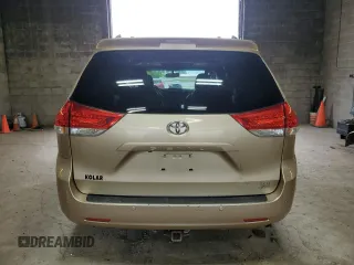 2012 Toyota Sienna XLE with VIN 5TDDK3DC1CS047265, listed as a Copart auction lot 58500275 with 203,548 mi miles and Salvage title. Bid and sale history available at DreamBid. Image 6.