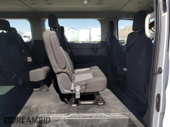 2023 Ford Transit Passenger XL with VIN 1FBAX2Y89PKA49027, listed as a Copart auction lot 58159815 with 48,648 mi miles and Clean title. Bid and sale history available at DreamBid. Image 10.