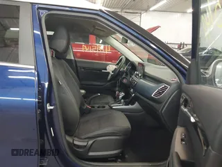 2021 Kia Seltos S z VIN KNDEUCAA6M7117095, wystawiony jako IAAI lot #41995149 z przebiegiem 31 757 mil mil oraz . Historia ofert i sprzedaży dostępna na DreamBid. Obrazek 5.