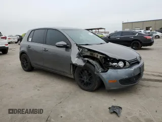 2014 Volkswagen Golf with VIN WVWDB7AJ3EW005547, listed as a Copart auction lot 44002985 with 171,999 mi miles and Salvage title. Bid and sale history available at DreamBid. Image 4.