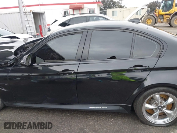 2018 BMW M3 with VIN WBS8M9C50J5J79754, listed as a IAAI auction lot 41777691 with 52,526 mi miles and . Bid and sale history available at DreamBid. Image 14.