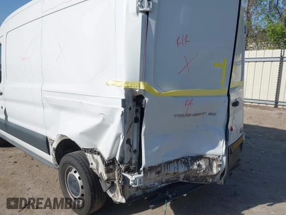 2017 Ford Transit Cargo with VIN 1FTYE1CM4HKB25432, listed as a IAAI auction lot 41830840 with 184,829 mi miles and . Bid and sale history available at carsss.com. Image 6.